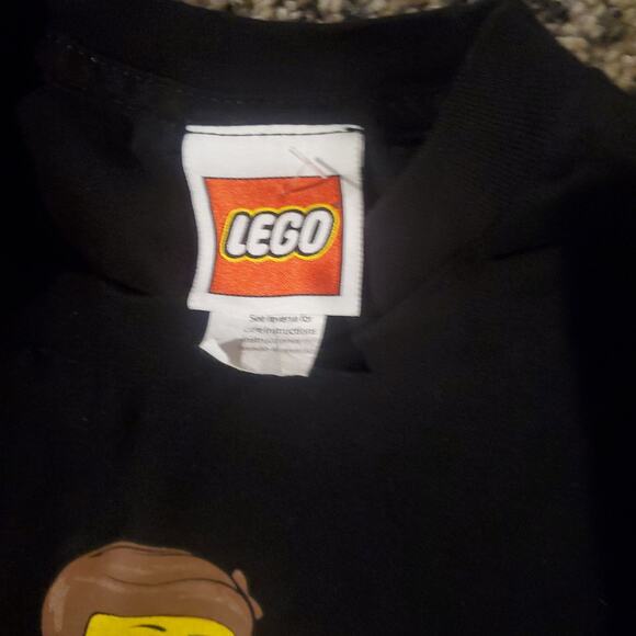 Lego - Picture 2 of 2